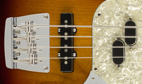 Fender American Performer Mustang Bass Guitar